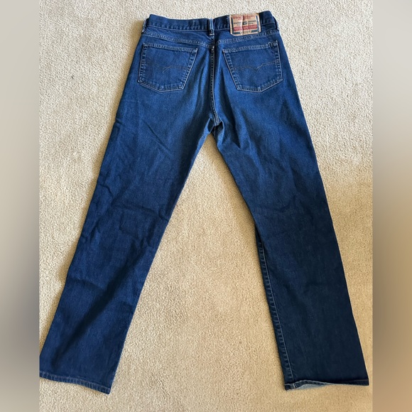 Diesel jeans boot cut with button up fly. RN 93243 CA 25594. Size 34 - Picture 5 of 6